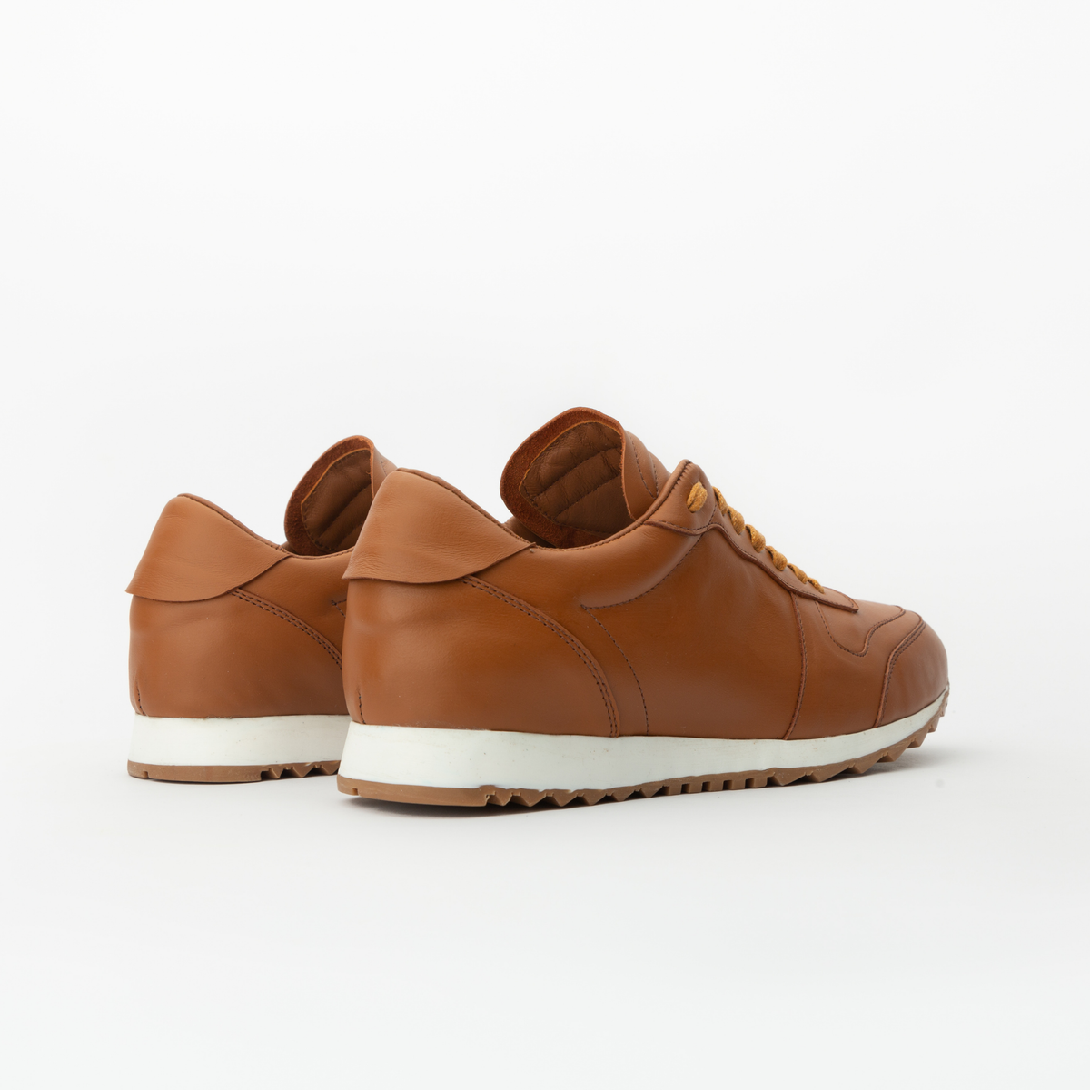 Sneakers RUNNER en cuir camel Men & Panda