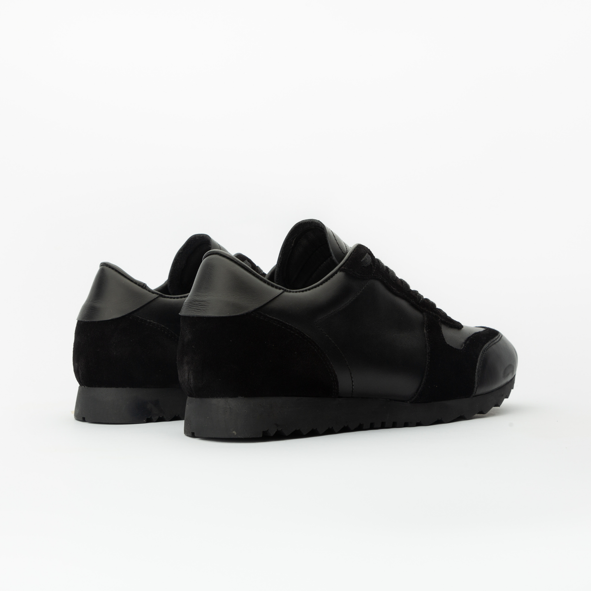 Sneakers RUNNER en cuir noir - daim noir Men & Panda