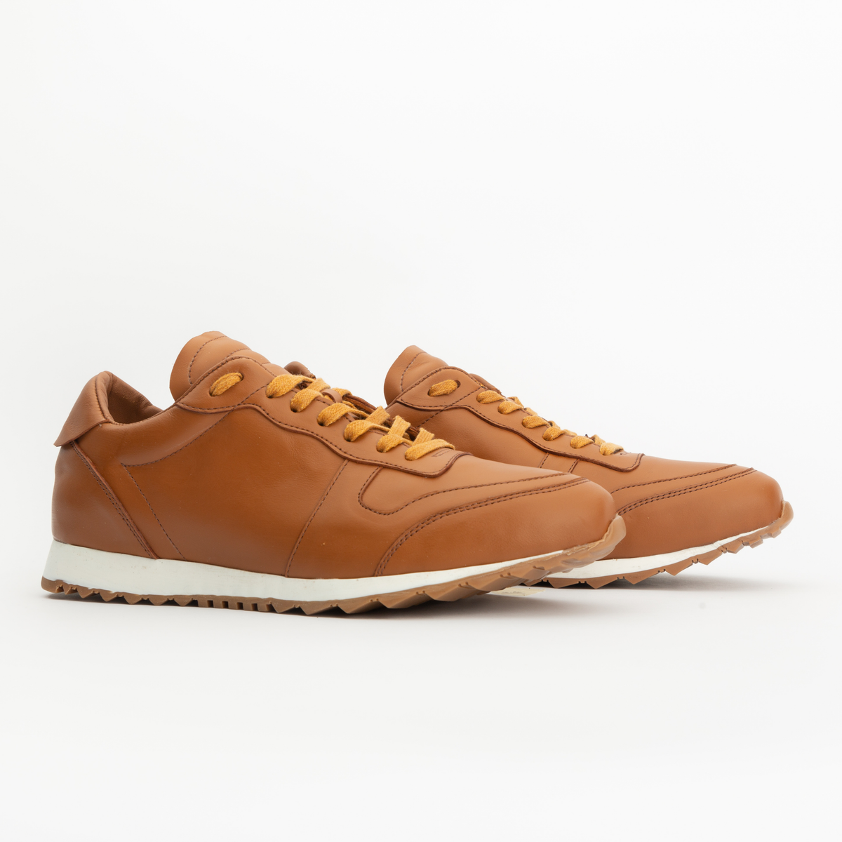Sneakers RUNNER en cuir camel Men & Panda