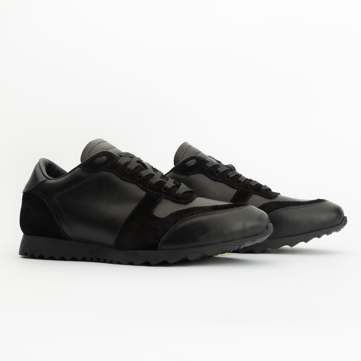 Sneakers RUNNER en cuir noir - daim noir Men & Panda