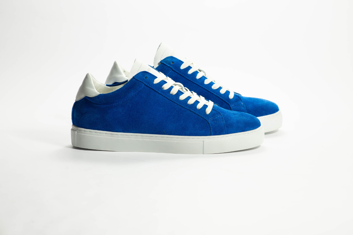 Sneakers GHOST en daim bleu Men & Panda