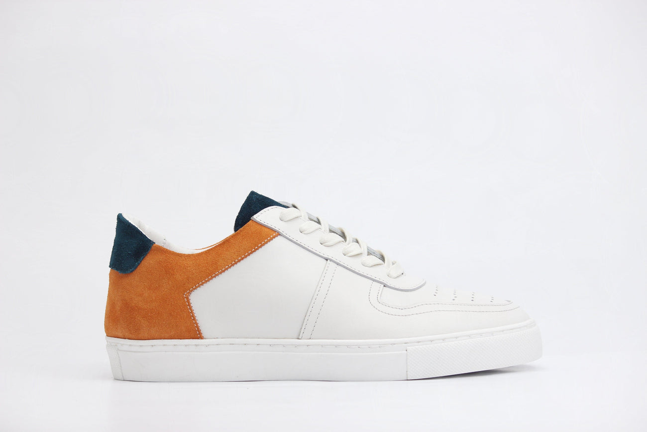 Sneakers BASE en cuir blanc - daim orange Men & Panda