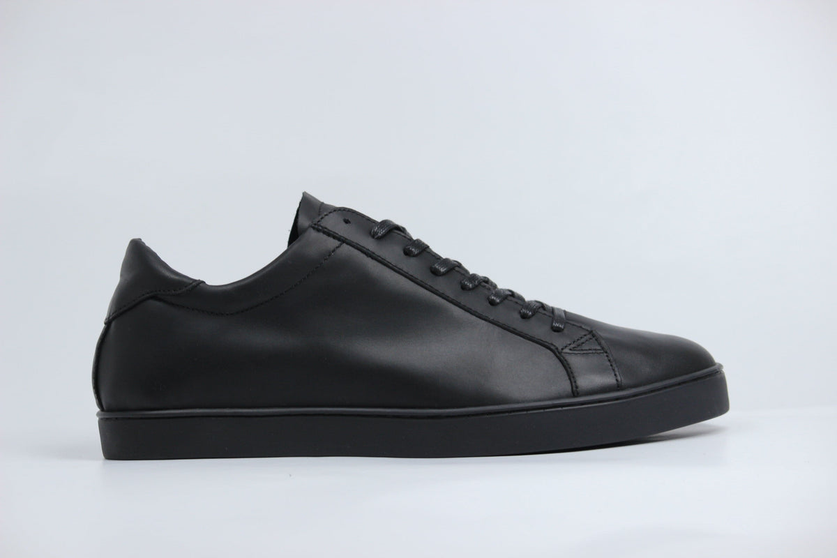 Sneakers GHOST en cuir noir Men & Panda