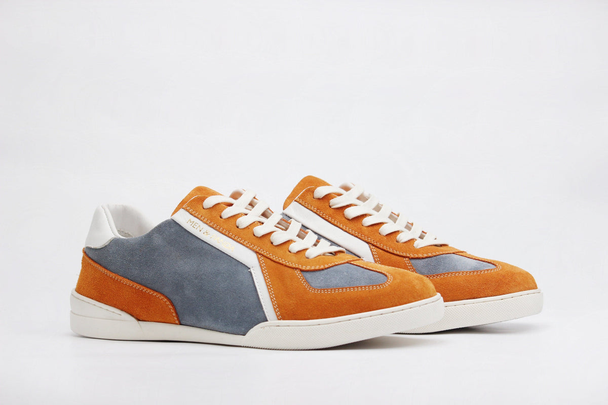 Sneakers RETRO en daim orange et bleu Men & Panda
