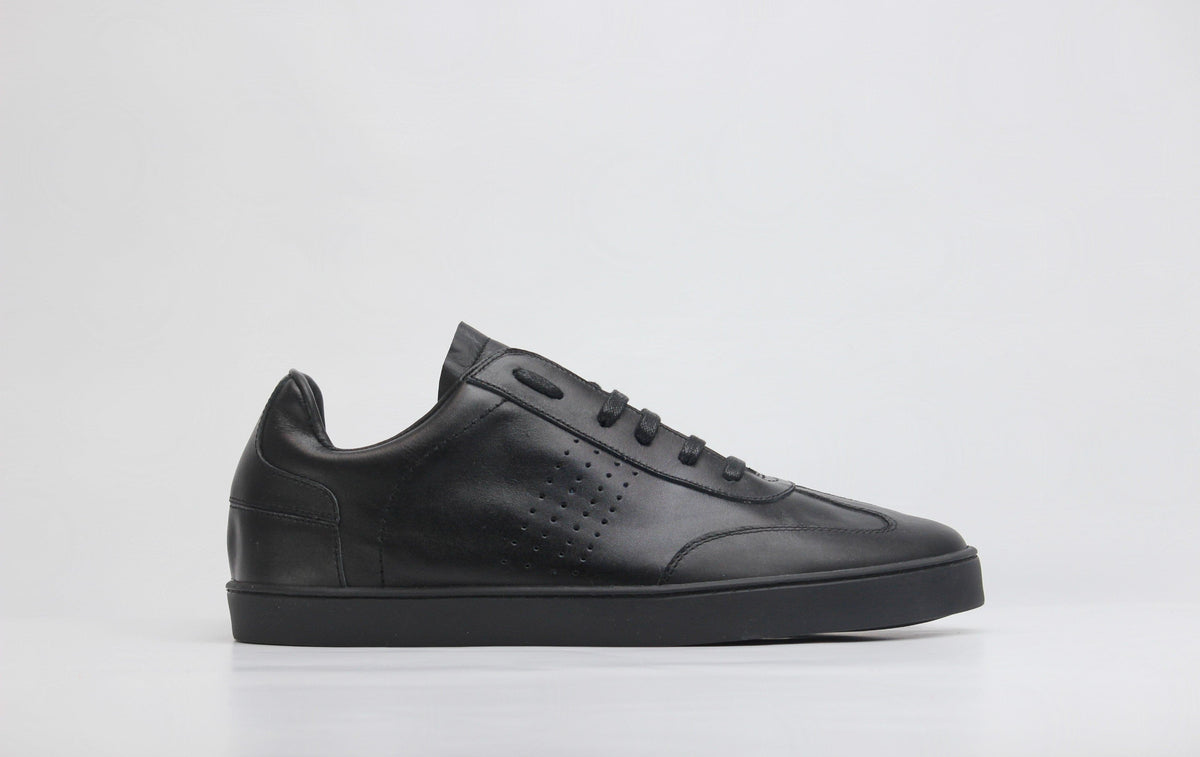 Sneakers BLAKE en cuir noir Men & Panda