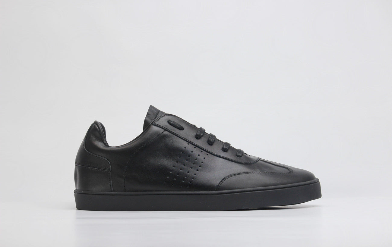 Sneakers BLAKE en cuir noir Men & Panda